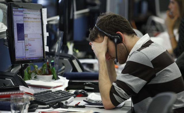 Lira s-a prăbușit la minimul ultimilor 30 de ani
