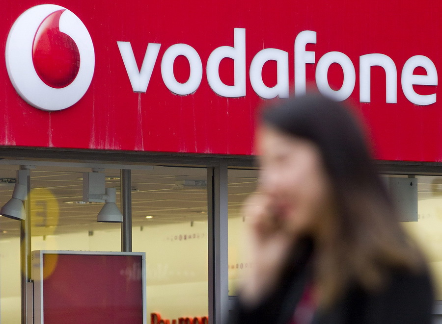 Este pentru prima oară când o firmă de telefonie din România face asta. DECIZIA care surprinde milioane de abonați Vodafone