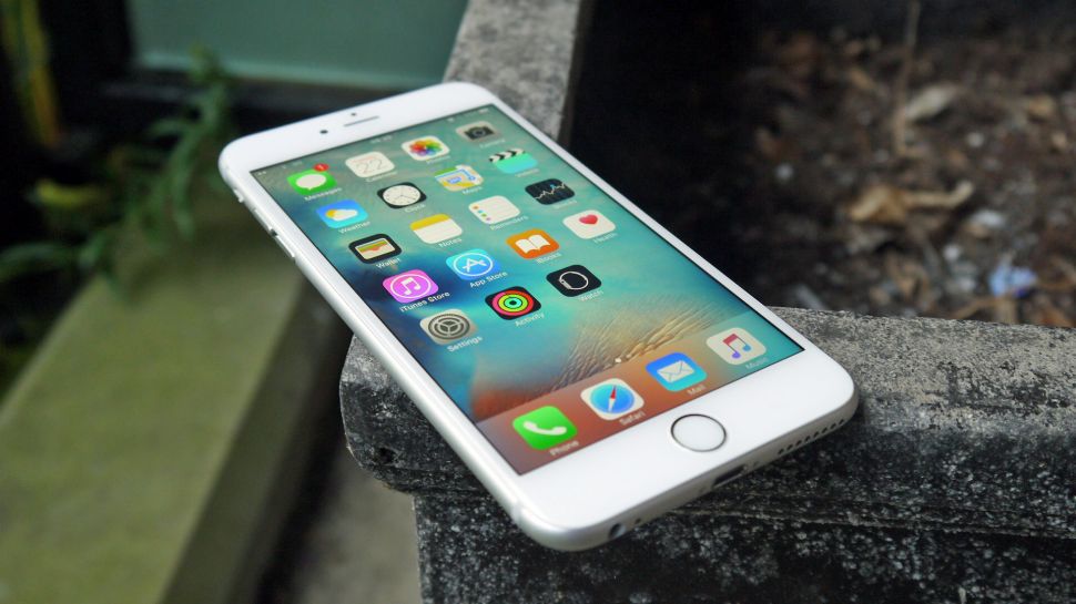 Apple lovește în România! Decizia brutală luată de producătorul de iPhoneuri