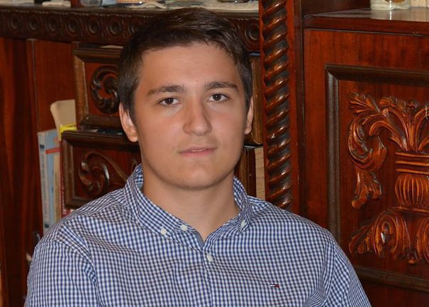 Darius Stănescu, elevul care folosește Facebook în limba latină: "Prin știința latinei, îți poți da seama cât de mare este incultura"