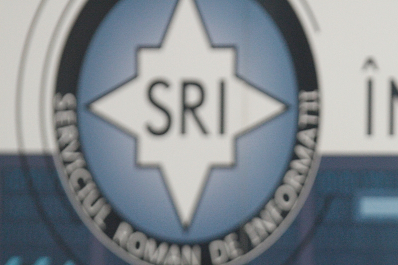 SRI ”ascultă tot”: Cum a ajuns să fie SRI-ul de 16 ori mai activ decât FBI, care trebuie să aibă grijă de o țară de peste 300 mil. locuitori