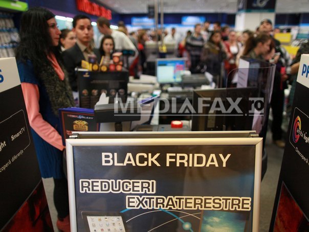 GHID pentru a găsi oferta cea mai bună de Black Friday, cu prețuri începând de la 1 leu. Cartel al magazinelor online care iau STARTUL!