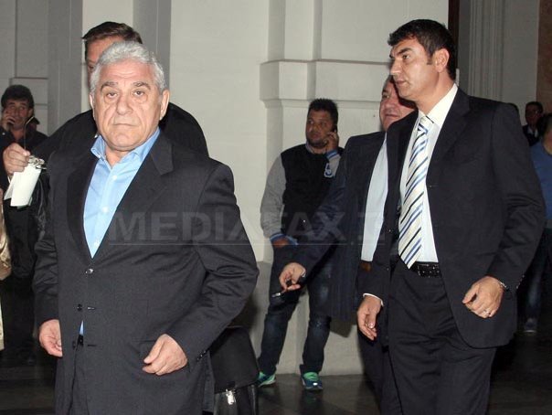 Dosarul mitei pentru transferuri. Condamnări pentru Ioan Becali - 7 ani și 4 luni și Victor Becali - 5 ani și 8 luni, Cristian Borcea - 7 ani și 10 luni și judecătorul Geanina Terceanu - 5 ani