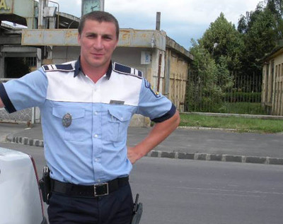 Reacția EXPLOZIVĂ a lui Godină: "Eu v-aș scoate din mașini pe ăștia ca tine și v-aș sui pe biciclete"