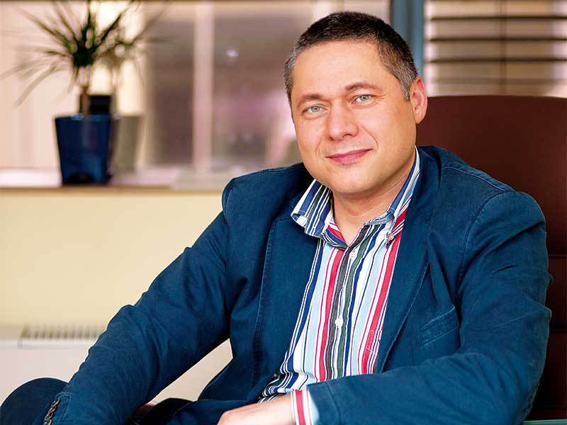 Acționarii celui mai mare operator din domeniul medical vor să vândă pe bursă 44% din acțiuni