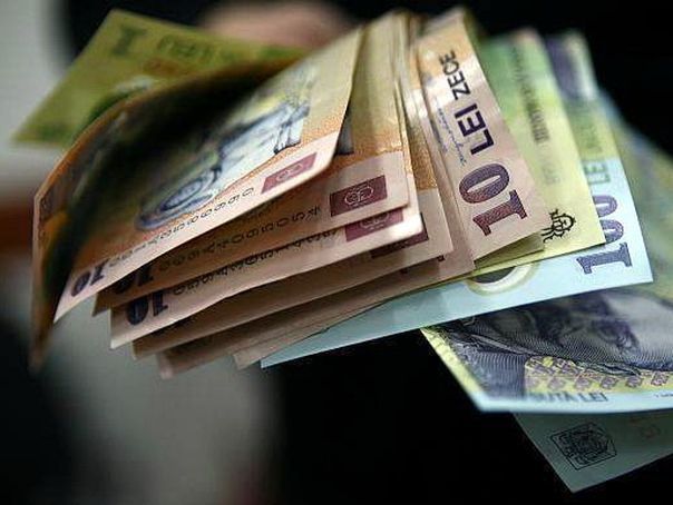 Guvernul schimbă legea salarizării