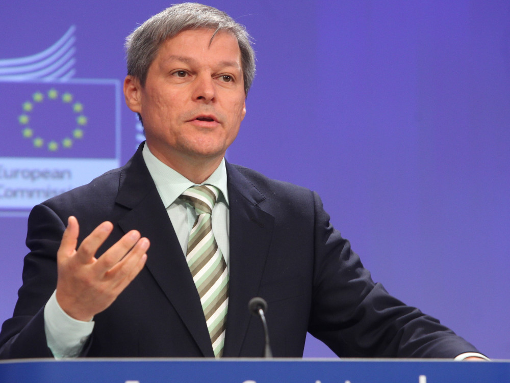 Lovitură de teatru cu două zile înainte de alegeri. Anunțul DECISIV pe care l-a făcut Dacian Cioloș. Toate calculele sunt RĂSTURNATE