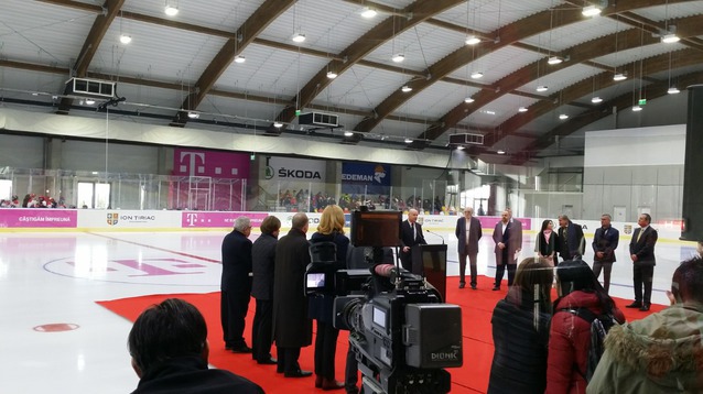 Cum arată primul patinoar olimpic din București - Galerie FOTO
