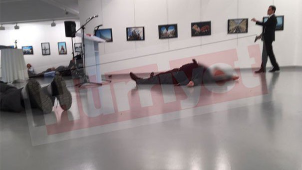 Ambasadorul Rusiei în Turcia a fost împușcat la Ankara, diplomatul este în stare critică