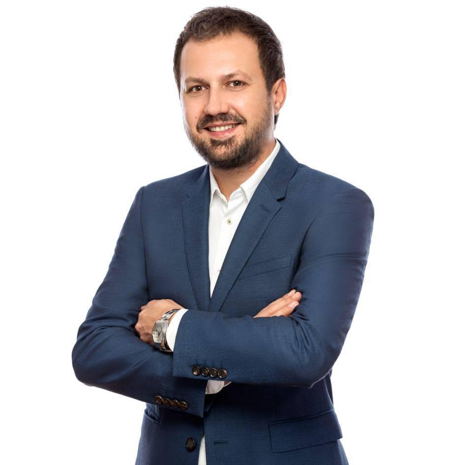 DRESSBOX ajunge la peste 2.500 de comenzi și își dublează cifra de afaceri