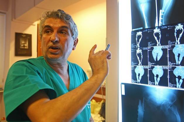 Cutremur în lumea medicală. Doctorul Burnei de la Marie Curie, acuzat de corupție. Primul denunț a fost făcut pe 28 septembrie
