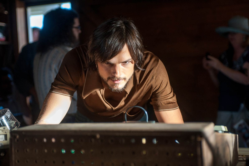 Actorii Ashton Kutcher și Mila Kunis au devenit părinți pentru a doua oară