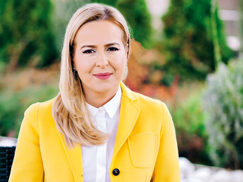 Sfatul de business al săptămânii de la Mădălina Teodorescu, director general adjunct Piraeus Bank România: „Este important să rămâi cu picioarele pe pământ. Și să te ții bine ca să nu