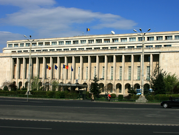 Cine ar putea face parte din viitorul Guvern. Printre numele vehiculate, foști miniștri