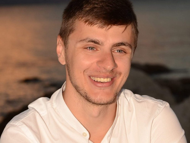Un român de 23 de ani, comparat cu Mark Zuckerberg, Bill Gates, printre giganții IT: Sunt doar un tânăr ambițios, pasionat de tehnologie