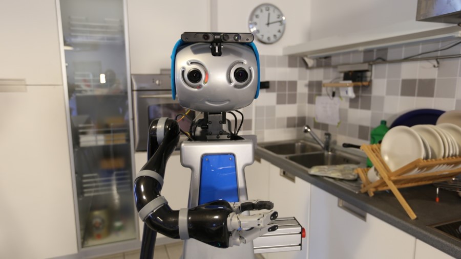 Top 10 tendințe pentru 2017: inteligență artificială și realitate virtuală