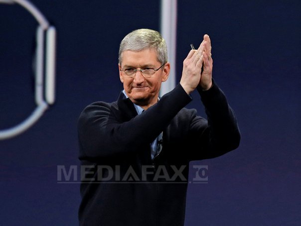 Directorii de top din industria tech de la Facebook, Apple, Alphabet și Oracle, invitați la discuții de Donald Trump