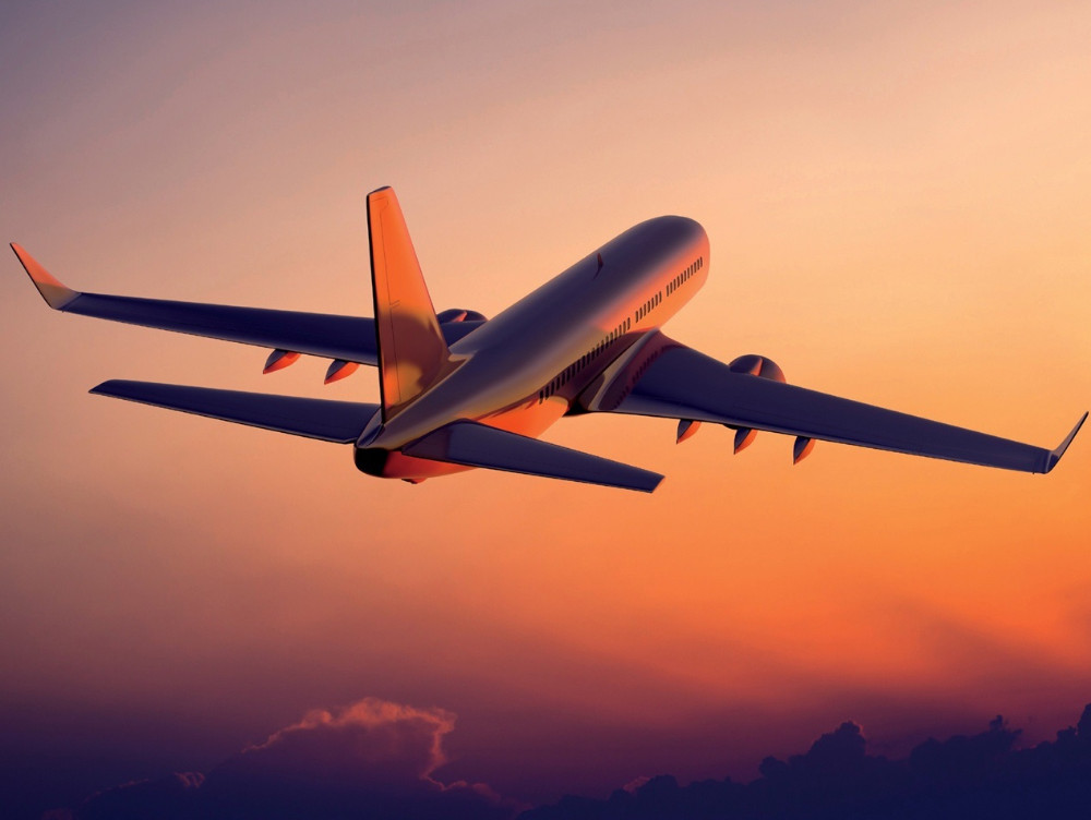Companiile aeriene lansează în ianuarie cele mai mari promoții din an. Cu cât s-au redus tarifele de zbor