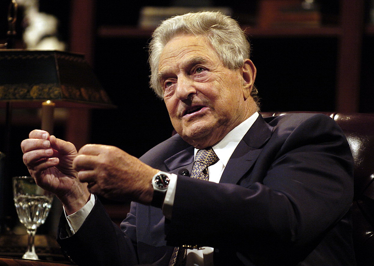 Cum arată soția miliardarului George Soros. Este cu 40 de ani mai tânără