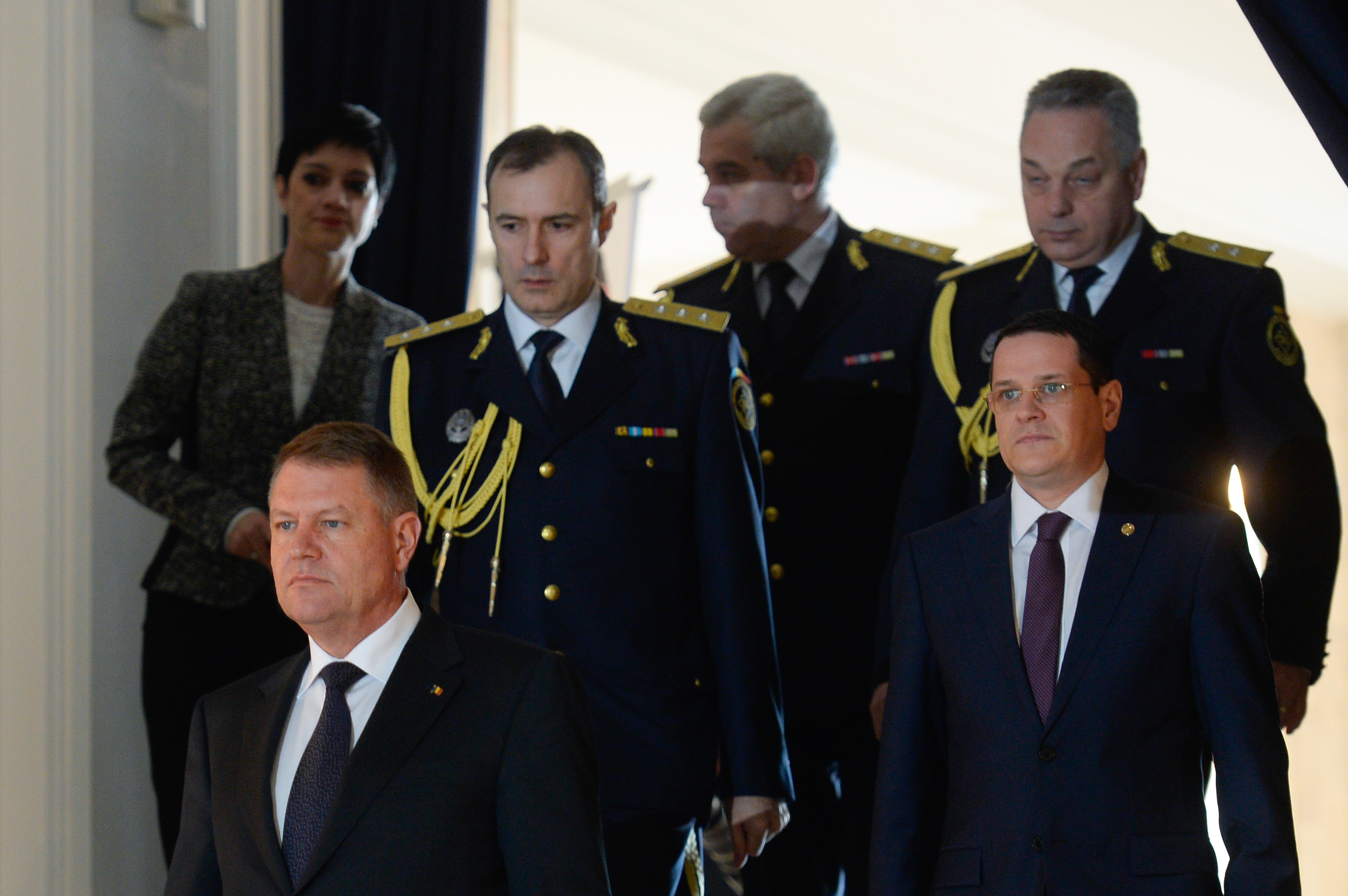 Informațiile au fost ASCUNSE până acum! Datele care îl DESFIINȚEAZĂ pe cel mai puternic om din România. Iohannis nu mai poate face NIMIC acum