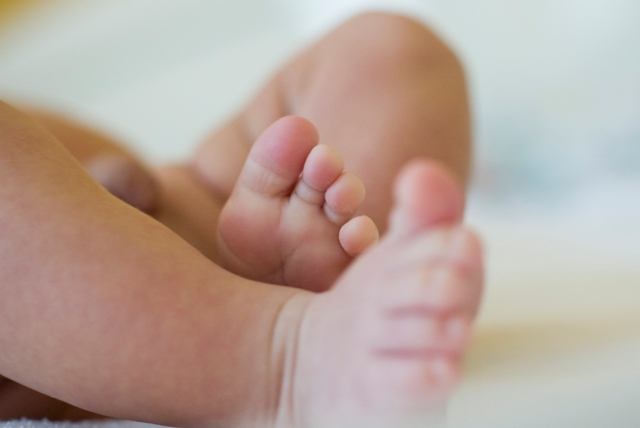 26 de femei ar putea avea copii de la un bărbat pe care nu îl cunosc. Greșeală de proporții în fertilizarea in vitro