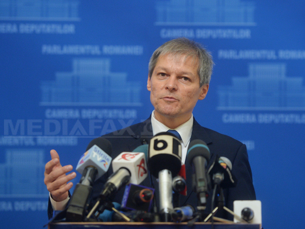 Dacian Cioloș despre grațiere: Totul pentru ca o mână de indivizi să scape de lege. Simplu și cinic