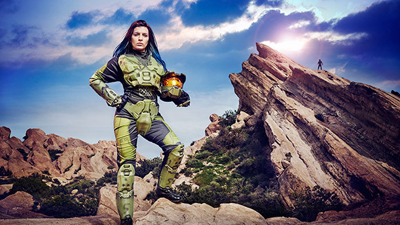 Cum arată cel mai bine plătită femeie gamer din lume - GALERIE FOTO