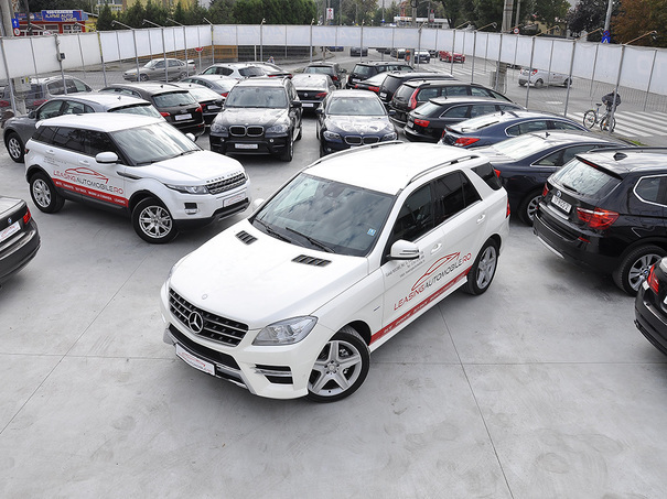 ANALIZĂ: Piața auto a avut cel mai bun an din șase, atât la mașini noi, cât și la autoturisme rulate