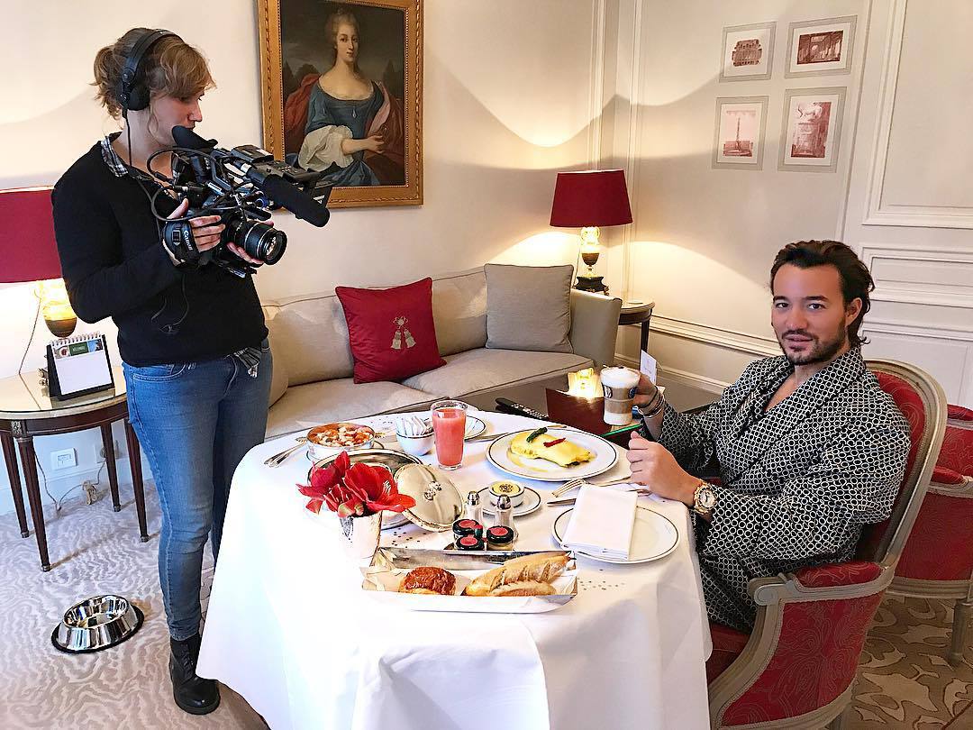 Cum și-au petrecut sărbătorile tinerii de bani gata din Londra - GALERIE FOTO