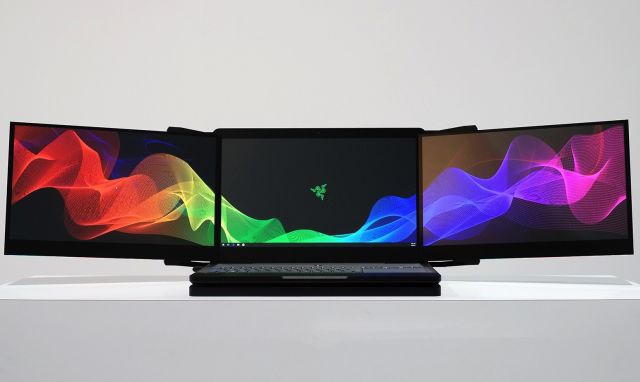 Ce s-a întâmplat cu laptopul cu trei ecrane 4K? A fost furat