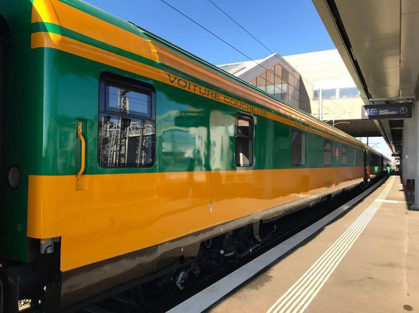 O nouă companie de transport feroviar intră pe piață în România oferind condiții de lux