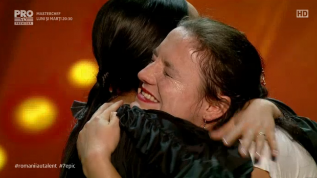 Paula Rad de la Românii au talent, femeia de serviciu care a făcut-o pe Andra să plângă - Video