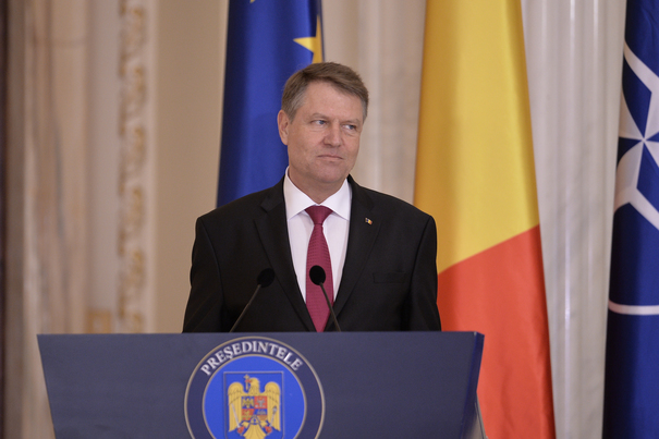 Președintele Iohannis a promulgat bugetul pentru 2017: Cer Guvernului trei lucruri