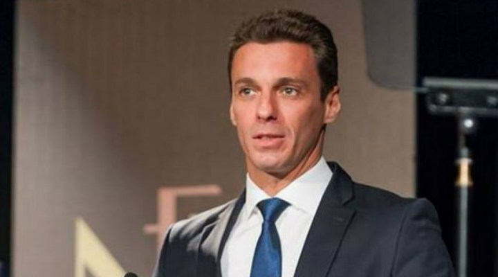 Mircea Badea vs studenți! „La muncă, nu la întins mâna!”