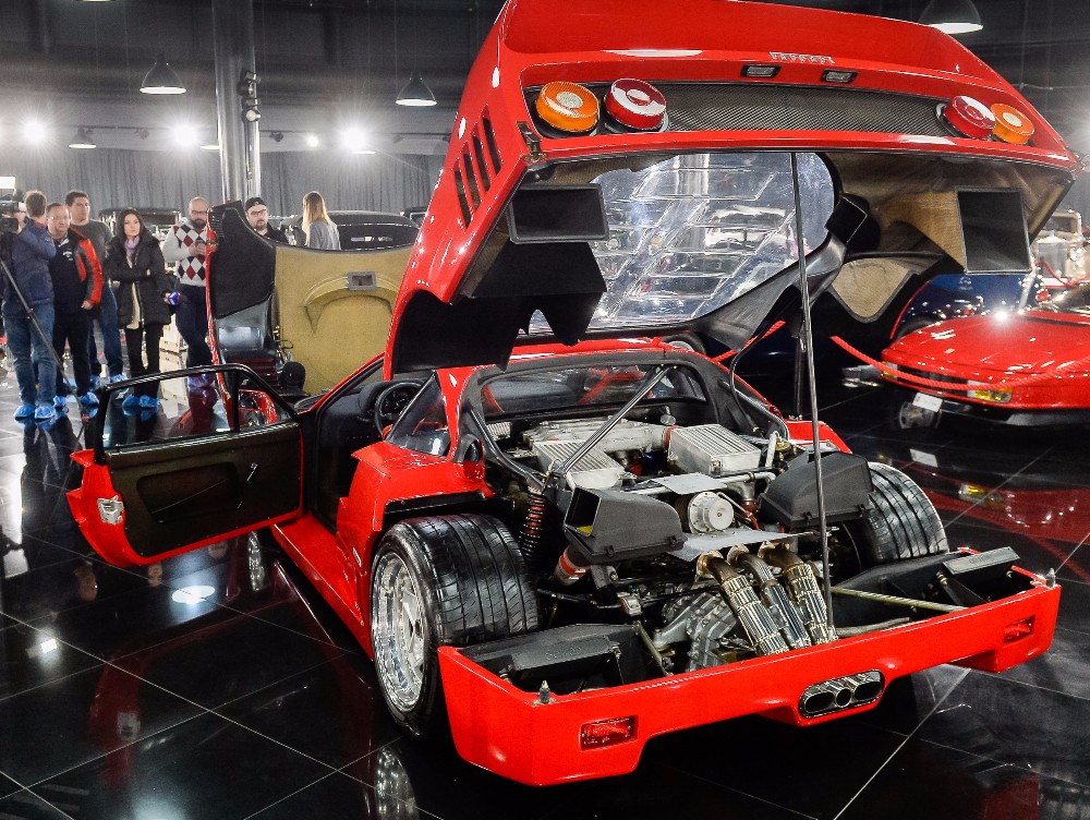 Cine este românul care deține cel mai tare Ferrari construit vreodată