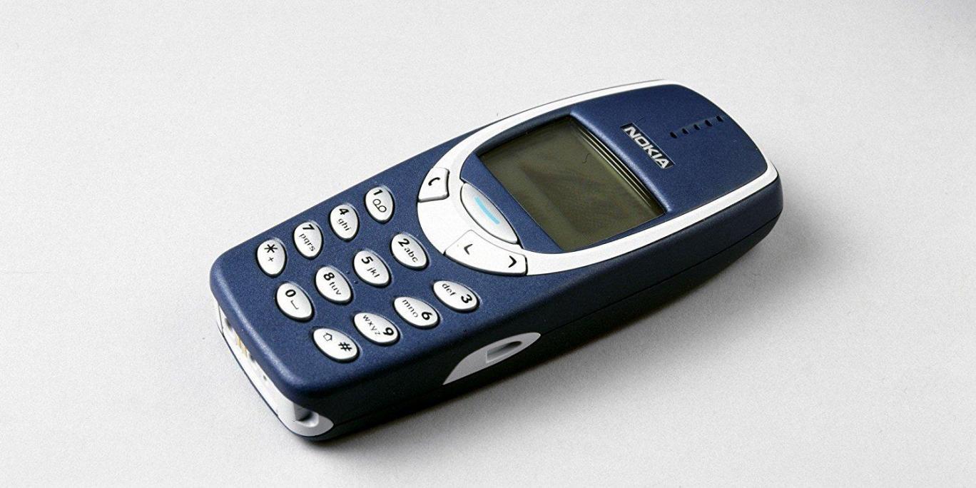 Este OFICIAL! Cel mai iubit și mai rezistent telefon din istorie revine la vânzare. Cât va costa Nokia 3310 și când îl veți putea cumpăra