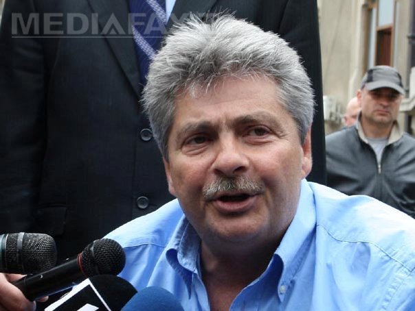 Sorin Ovidiu Vîntu, condamnat la 8 ani de închisoare în dosarul devalizării FNI