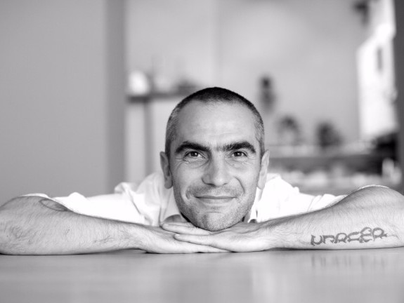 Un Erou al României! Alex Zamfir, omul care aleargă pentru a construi un spital pentru copiii bolnavi de cancer