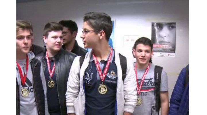 Un grup de elevi din România, pe primul loc la una dintre cele mai importante competitii de robotica din lume: “E o mandrie nationala”