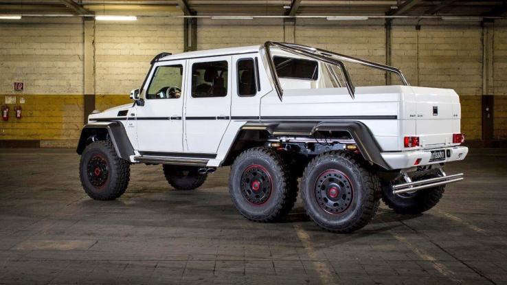 Cum arată cel mai scump SUV din lume, lansat la Salonul Auto de la Geneva