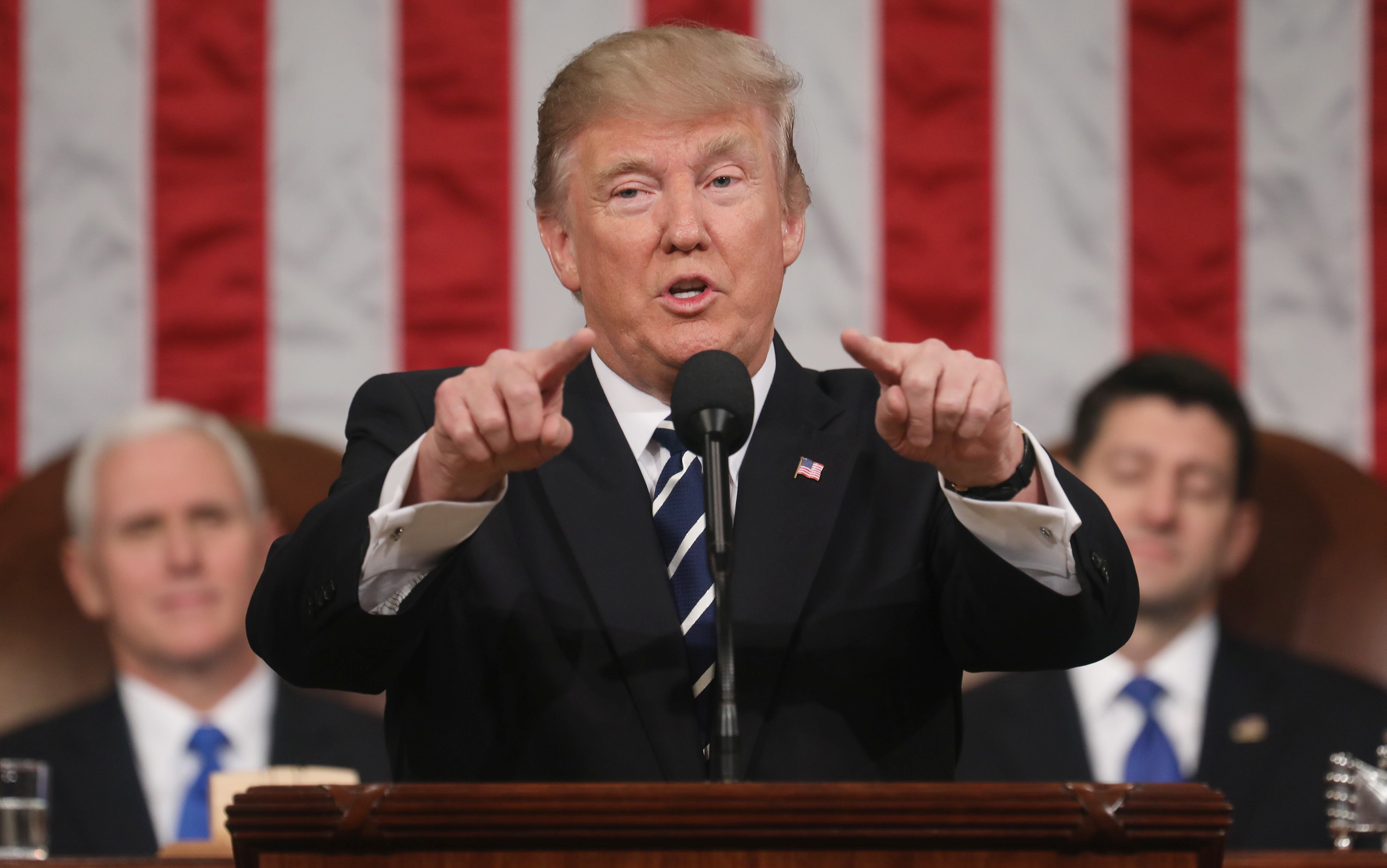 Donald Trump, complet SCHIMBAT în discursul susținut la Congresul american. Val de REACȚII în presa americană. Cine a avut DREPTATE?