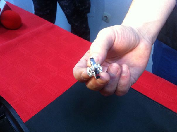 Cum a furat un român 5 milioane de euro fără ca nimeni să își dea seama