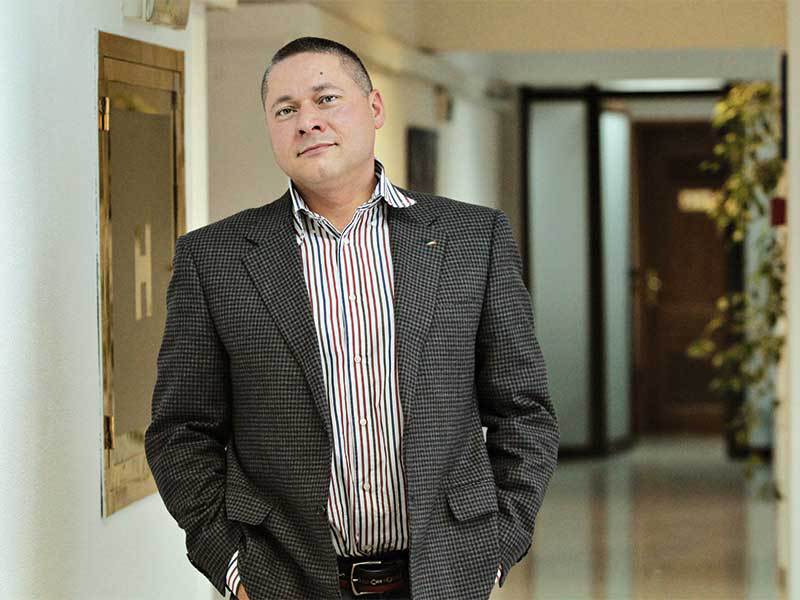 Marcu vrea 7.000 de euro lunar ca președinte al MedLife, singura companie din BET cu pierderi în 2016