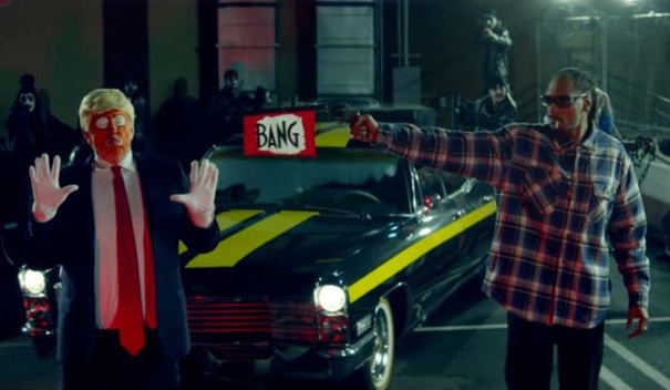 Donald Trump sugerează că Snoop Dogg ar trebui închis pentru videoclipul în care simulează ASASINAREA sa