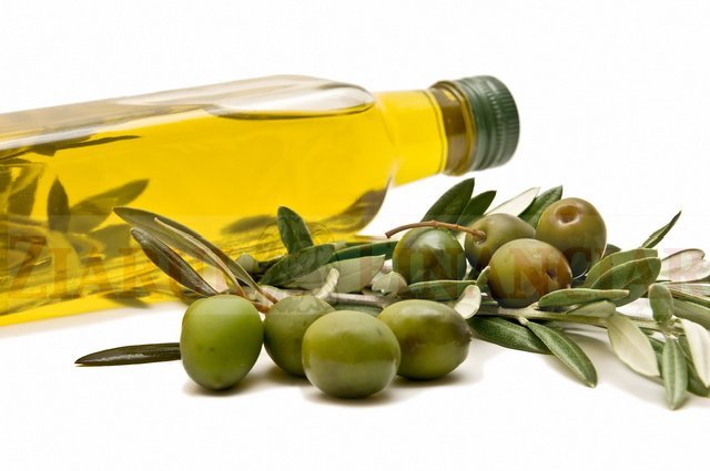 5 lucruri pe care trebuie să le știi despre uleiul de măsline italian