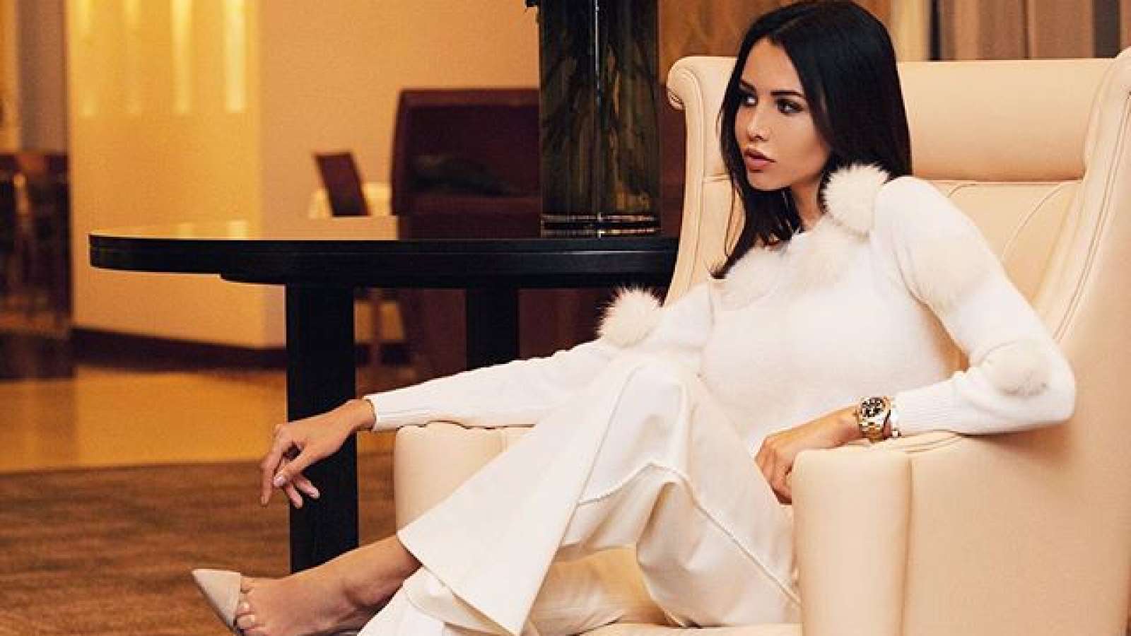In copilarie era bătută la școală pentru ca era "inaltă și urâtă", insă a ajuns finalistă la Miss Rusia - GALERIE FOTO