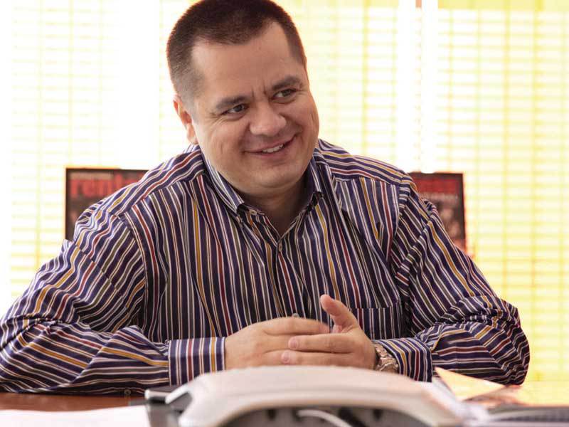 A reușit să transforme 3.000 de dolari într-o companie cu cifră de afaceri de opt cifre: "Succesul este dușmanul progresului"