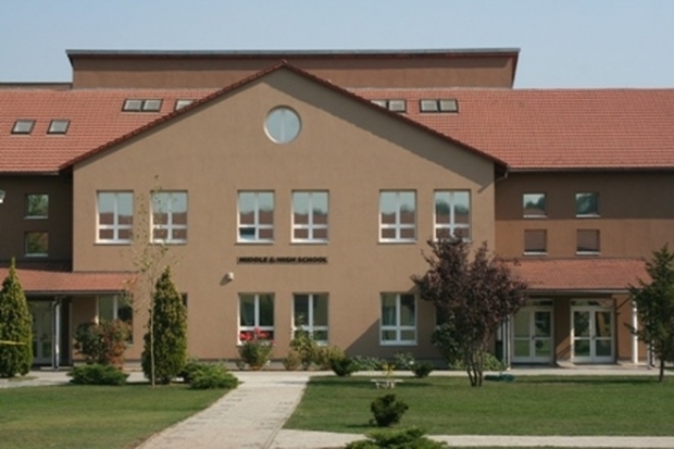 Școala care a investit jumătate de milion de euro în tehnologie