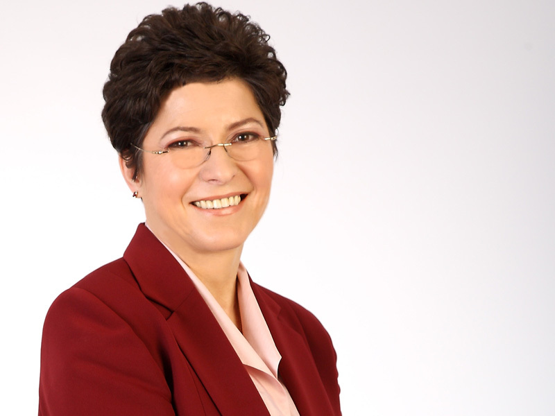 „Dacă profesorii vor iubi școala, o vor iubi și elevii” – Măriuca Talpeș, Intuitex