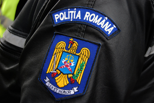 Secretele din actul pe care milioane de români îl au zilnic la ei. Știe despre el mai multe decât știi tu despre tine
